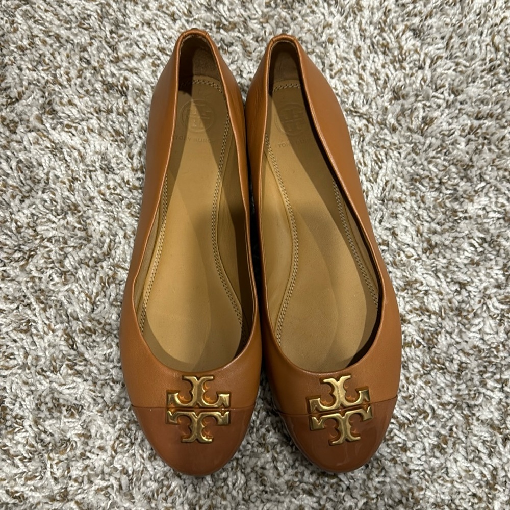 Women’s Tory Burch flats